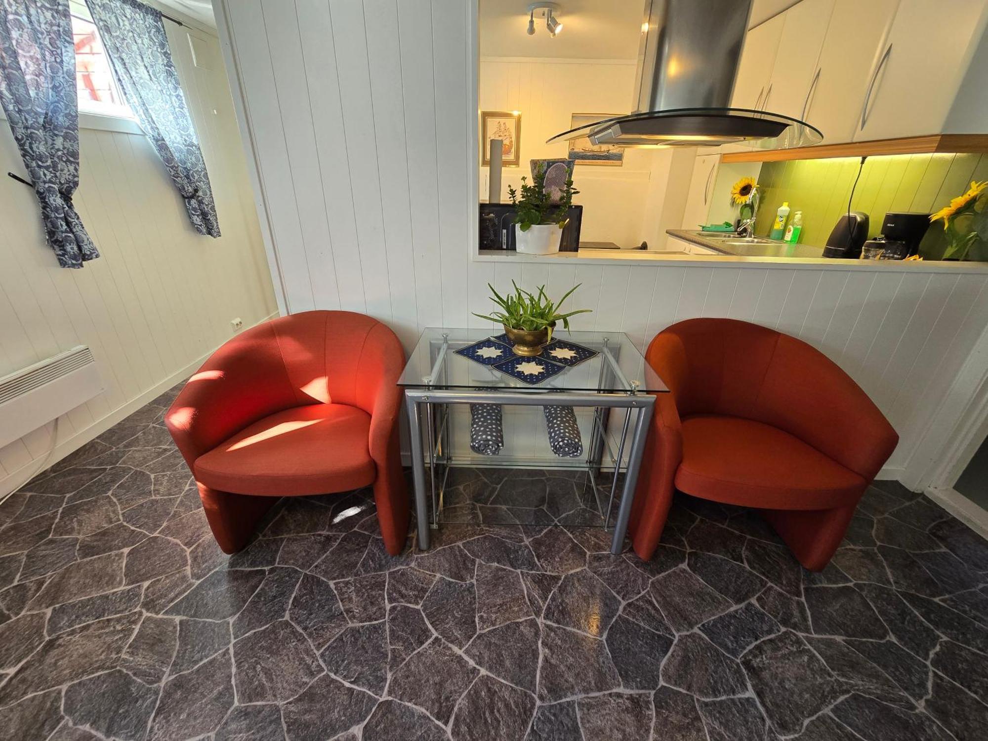 Hybel Til Leie Apartment Tvedestrand Bagian luar foto